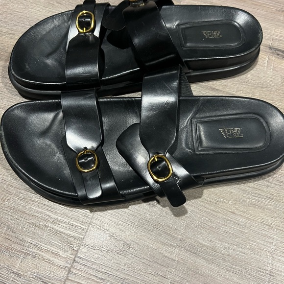 Zara Black Slides with Gold Accents - Picture 2 of 2